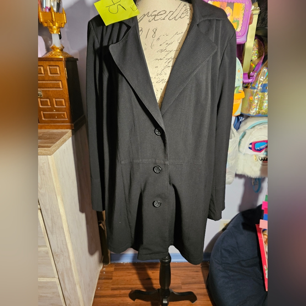 Lane Bryant Black Dress Coat Plus Size 28 Trench Style 3 Buttons Flare In Back